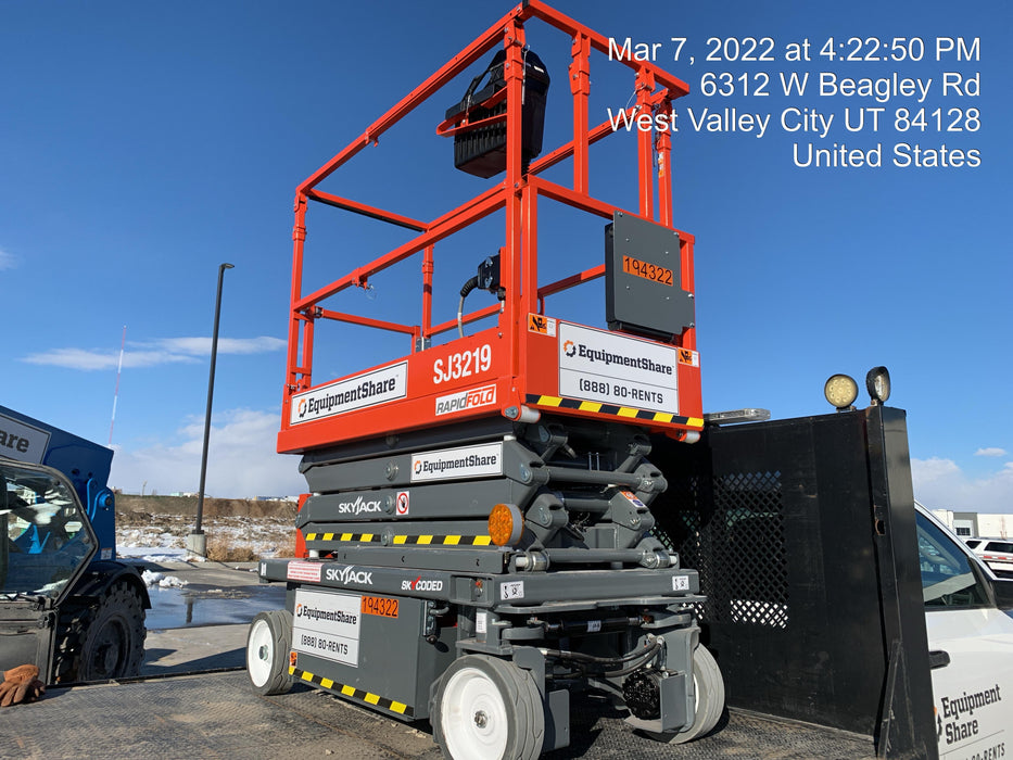 2021 SKYJACK SJ3219