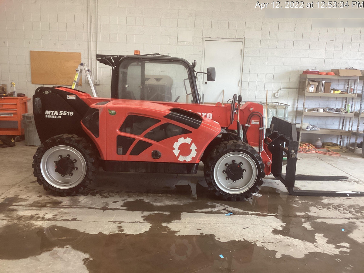 2022 MANITOU MTA5519