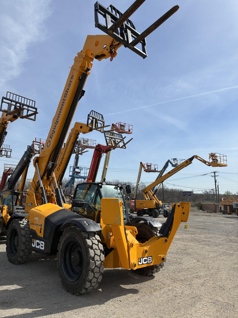 2026 JCB 512-56