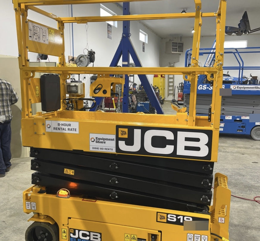 2024 JCB S1932E