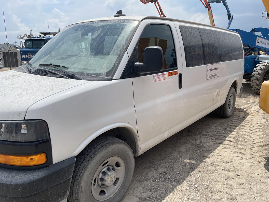 2023 CHEVROLET Express Van - Rental