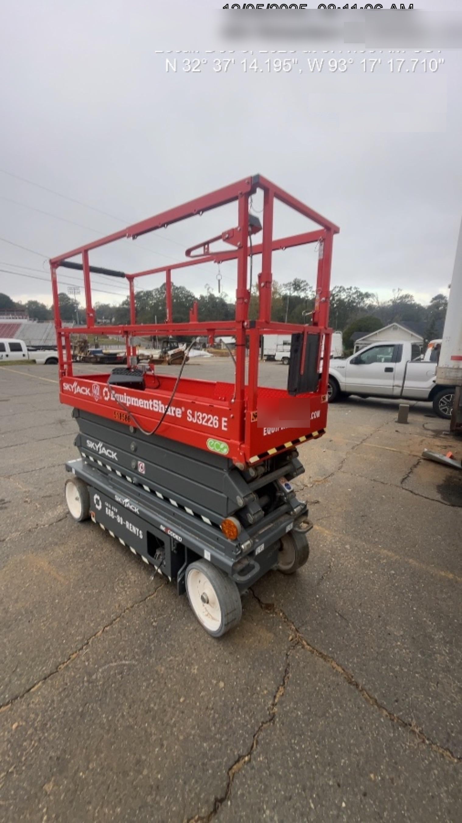 2025 SKYJACK SJ3226