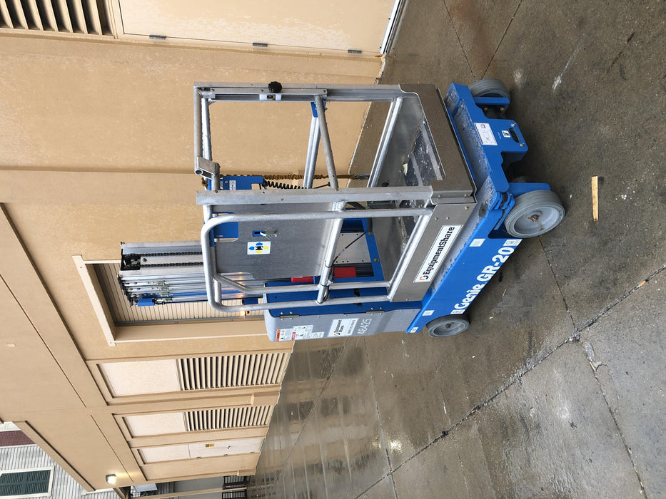 2019 GENIE GR-20