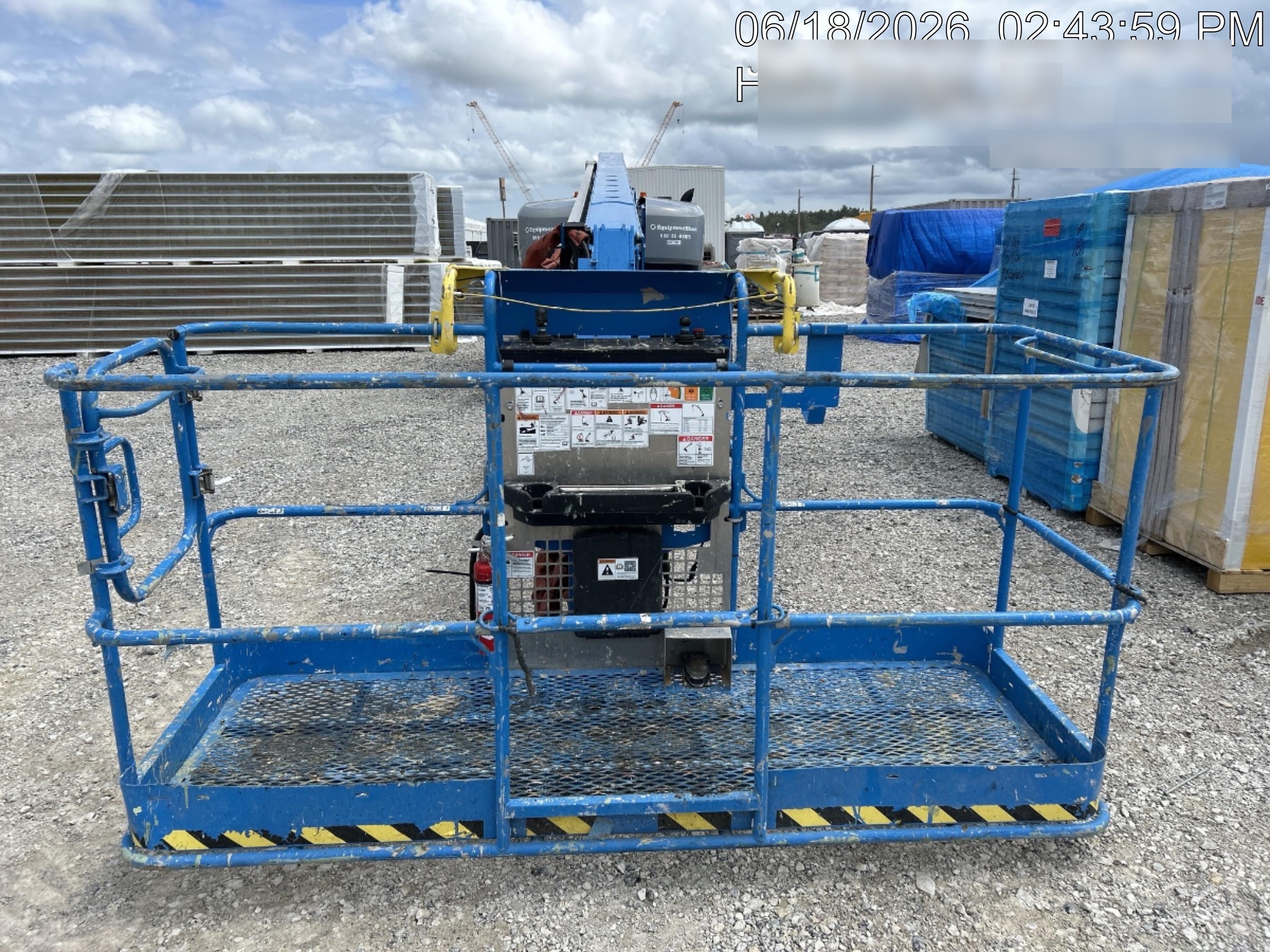 2024 GENIE S-85 XC