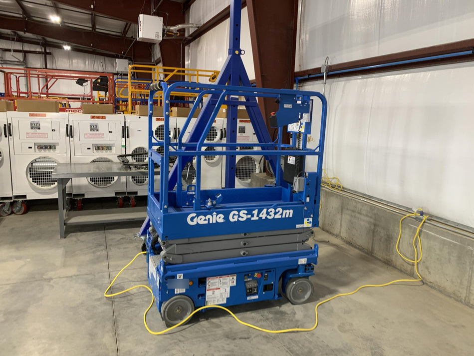 2023 GENIE GS-1432