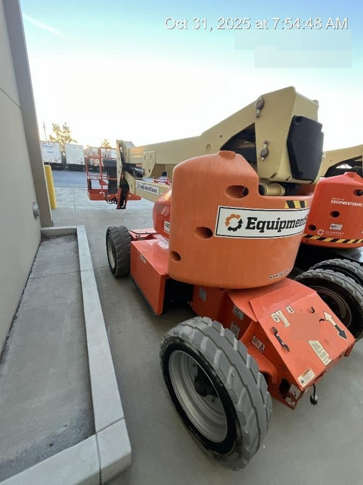 2019 JLG E450AJ