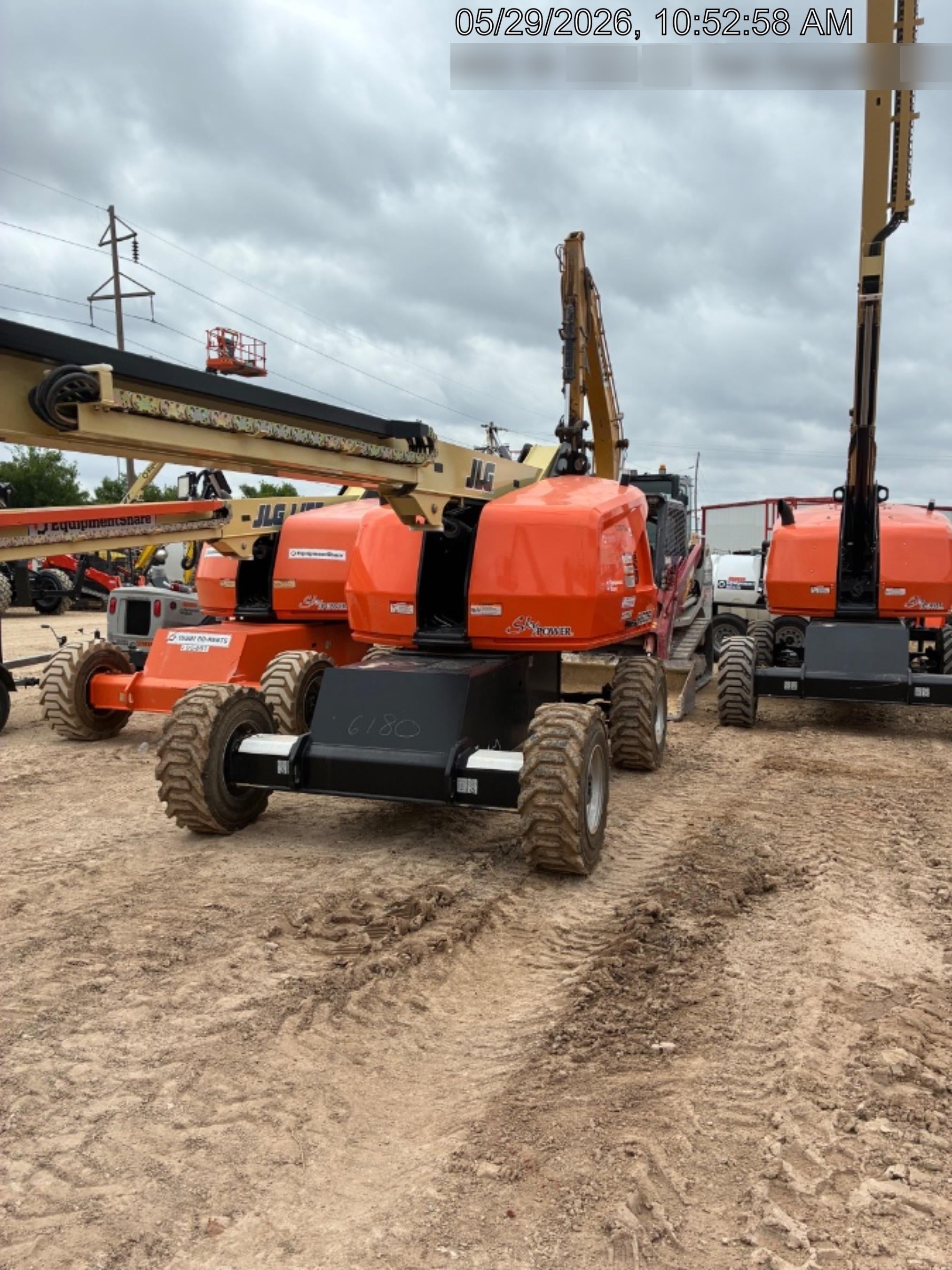 2025 JLG 460SJ
