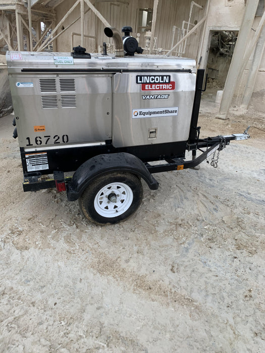 2018 Lincoln Electric Vantage 435 Lincoln Vantage 435 Welder Ready-Pak 3 w/Trailer, Fender/Light Kit, and Cable Rack