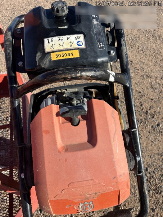 2025 HUSQVARNA LT6005