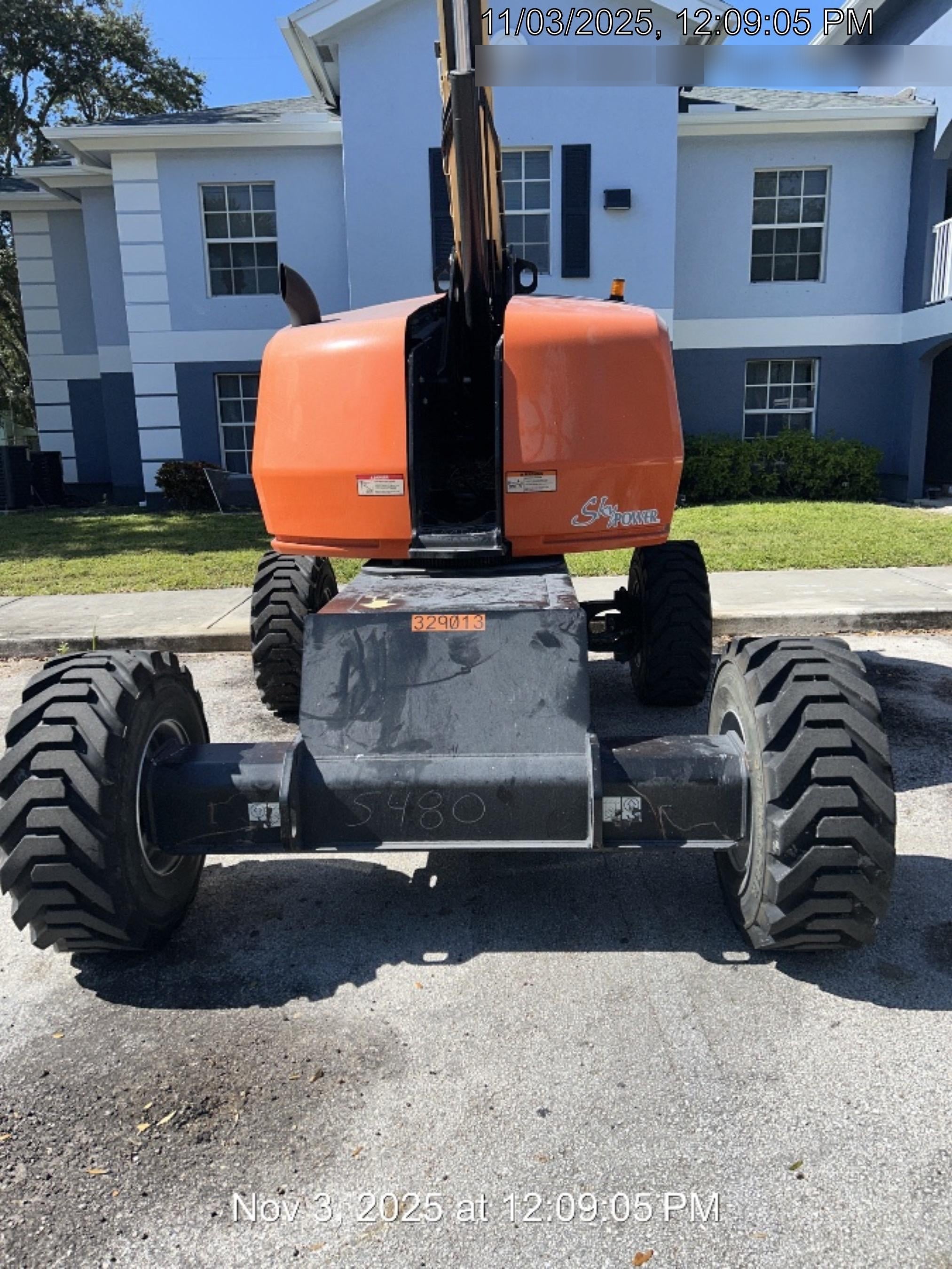 2023 JLG 460SJ