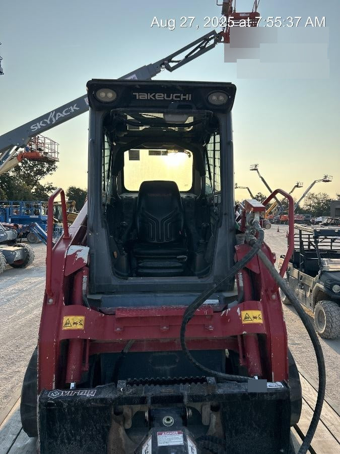 2023 TAKEUCHI TL8R2-CR