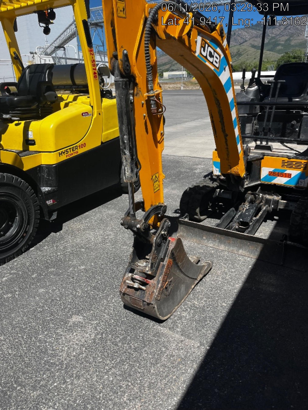 2023 JCB 19C-1E