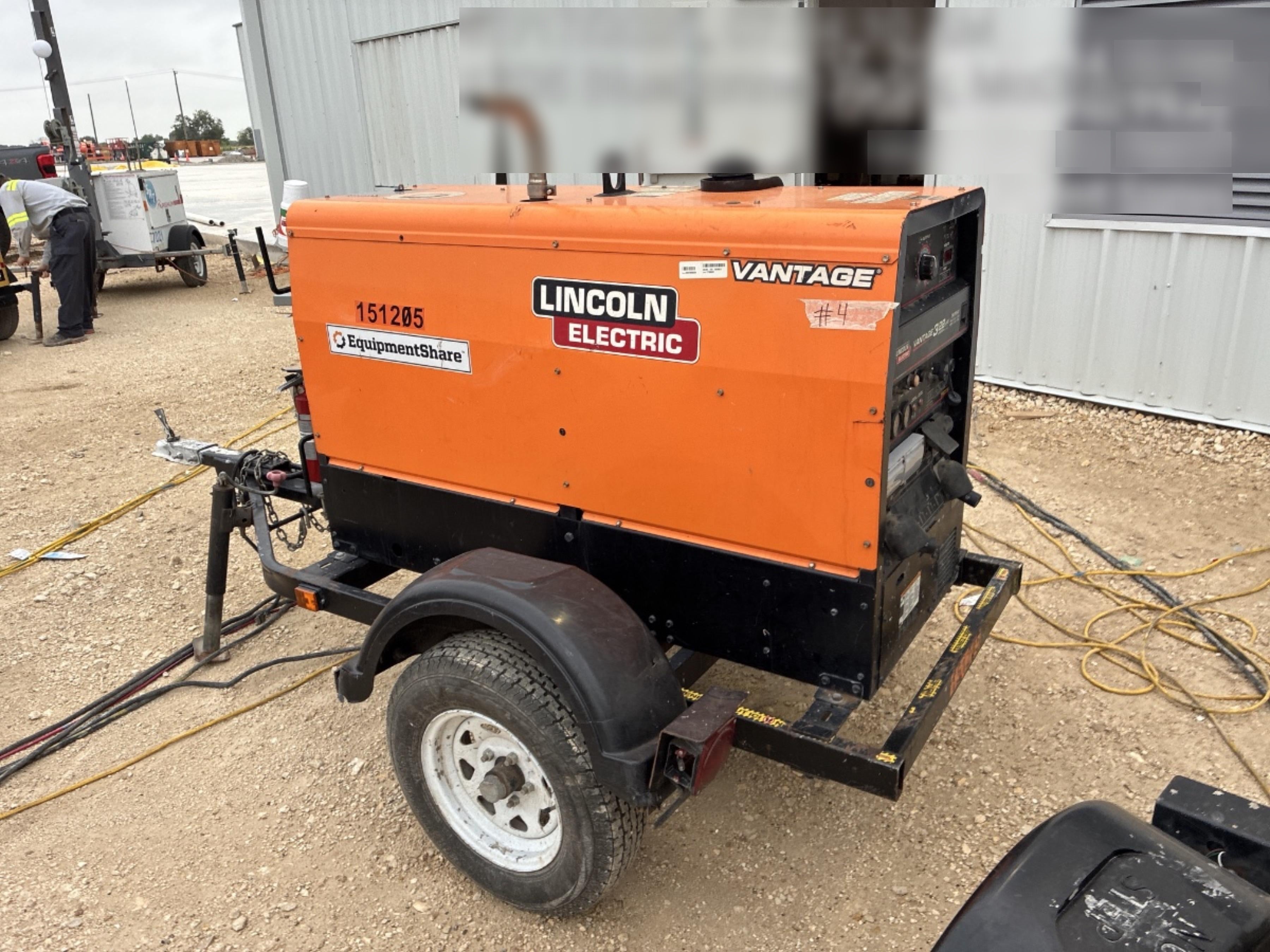 2021 Lincoln Electric Vantage 322 Vantage 322 Ready Pak 3 w/ Telematics & Decals, ORANGE (includes trailer, cable rack, fender light kit)