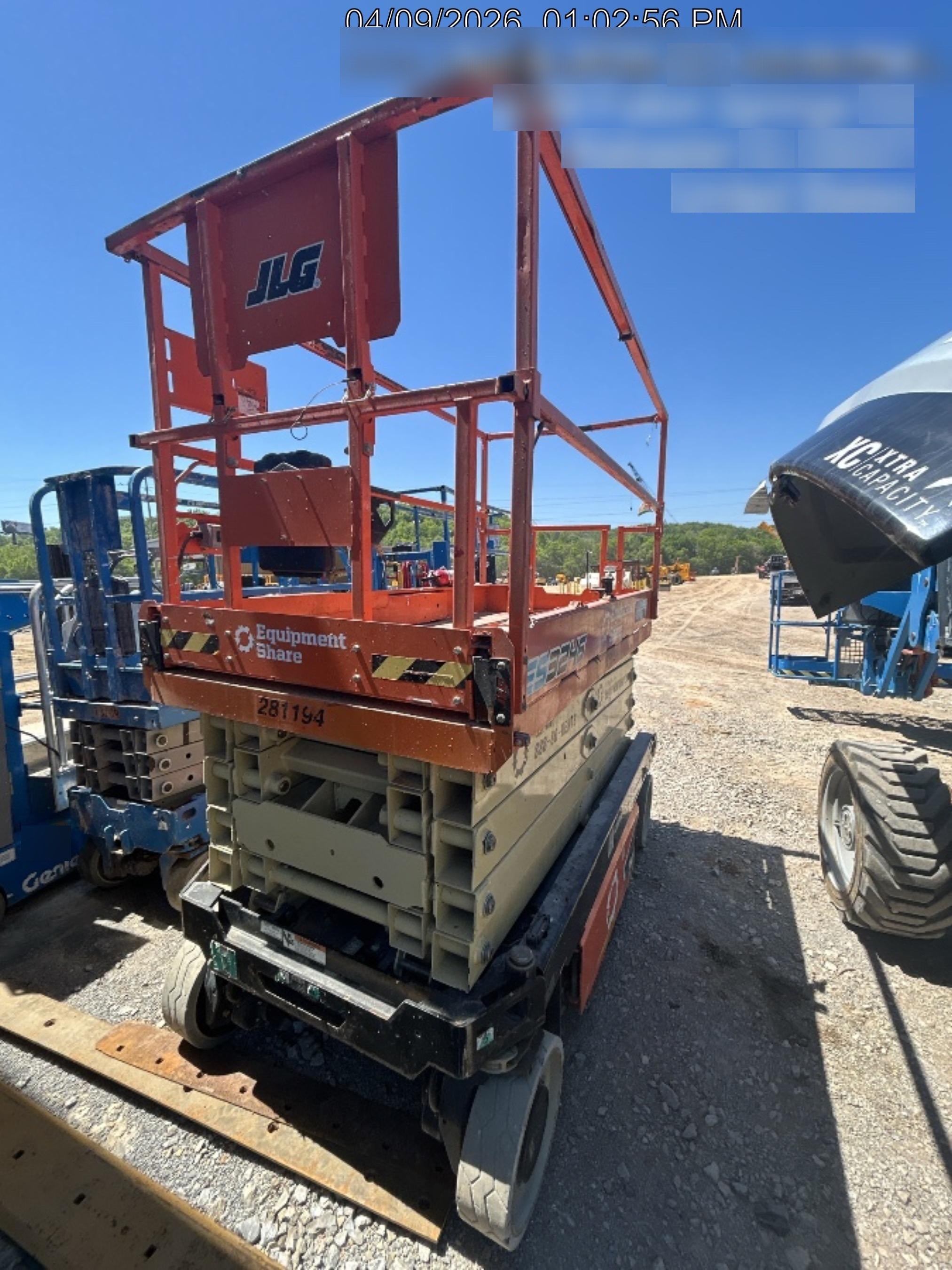 2022 JLG ES3246