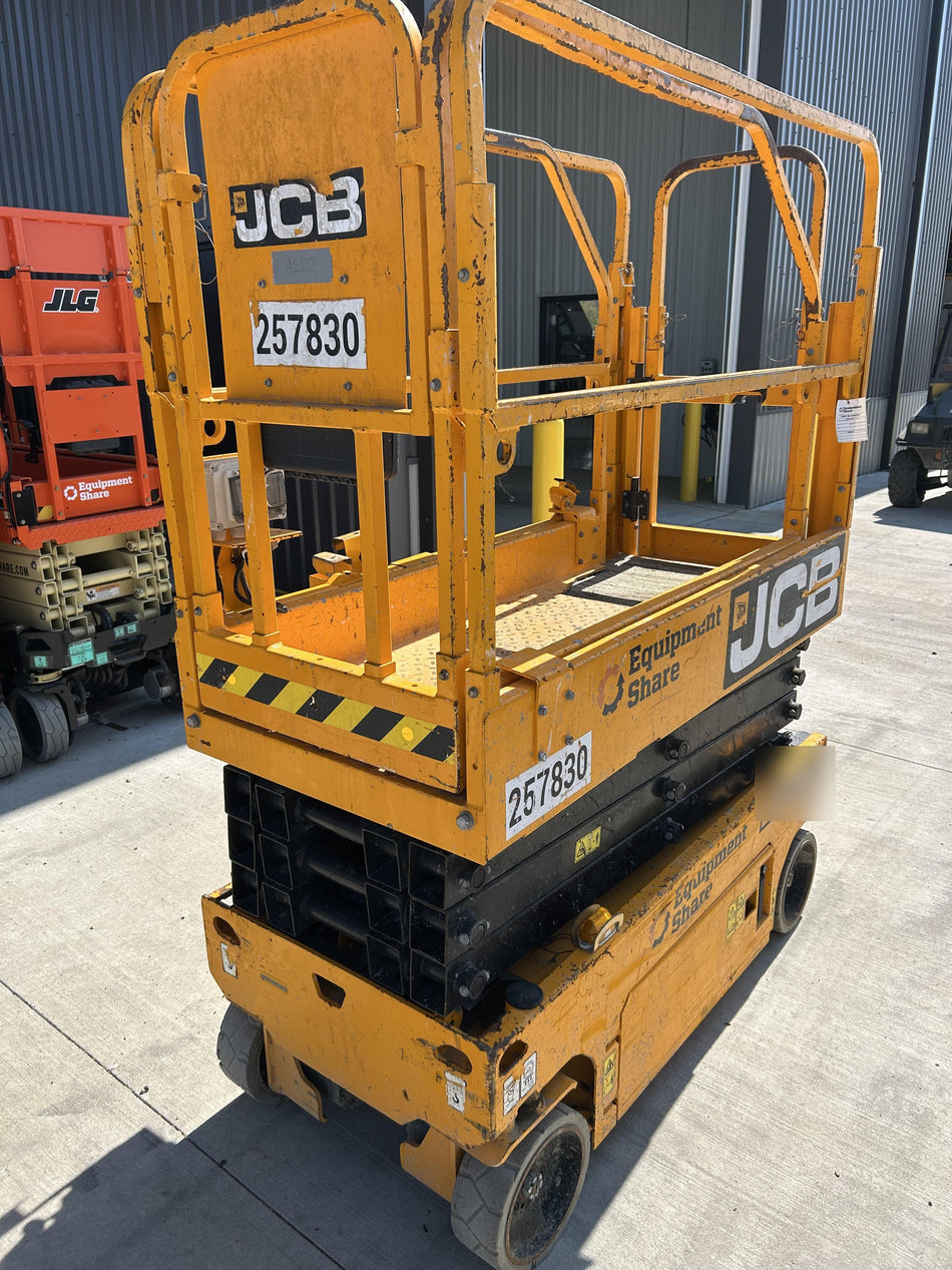 2022 JCB S1930E