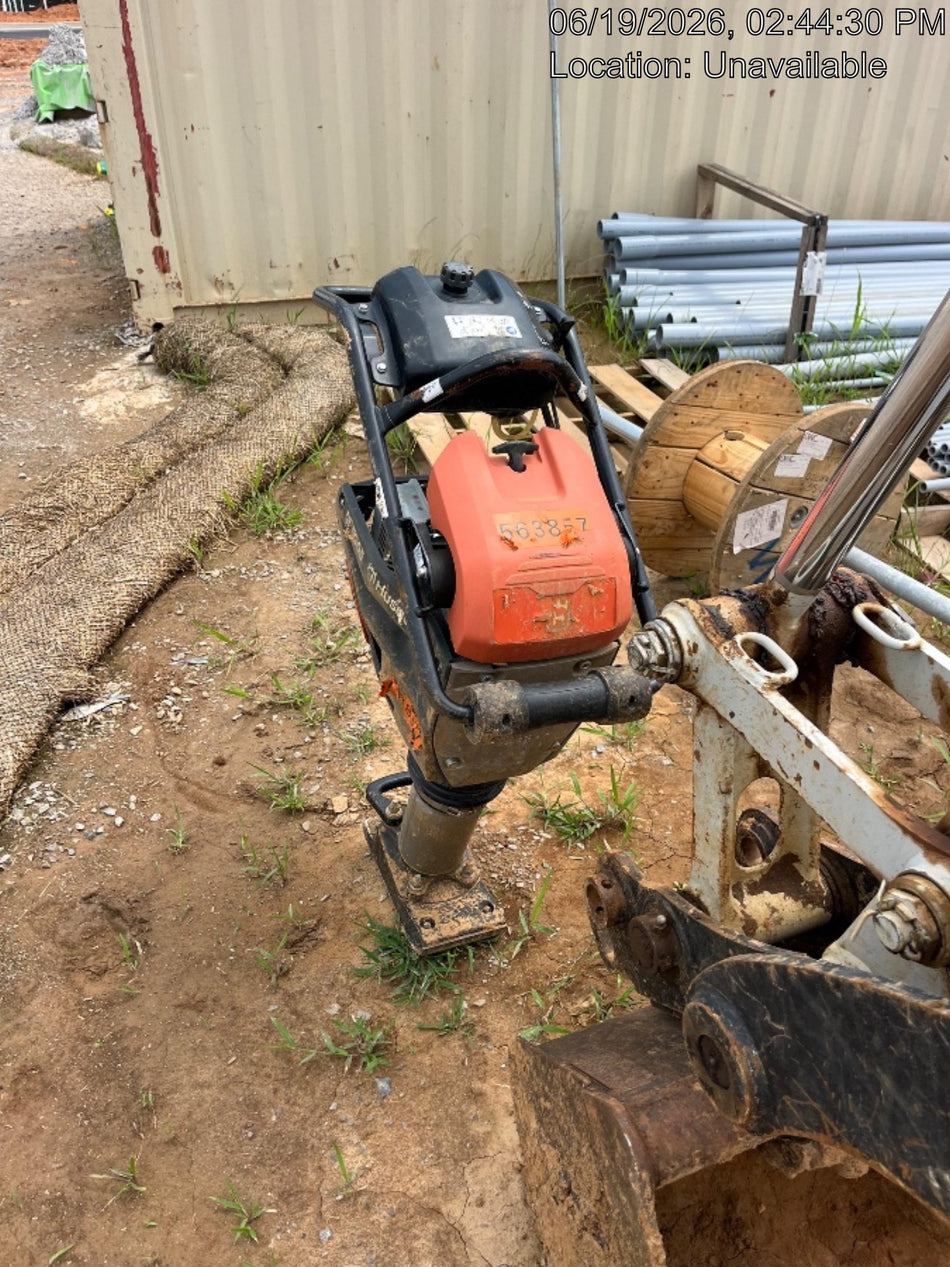 2025 HUSQVARNA LT5005