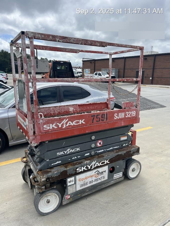 2018 SKYJACK SJIII-3219