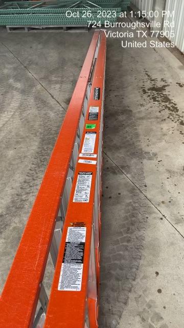 2023 LOUISVILLE LADDER FM1400HD