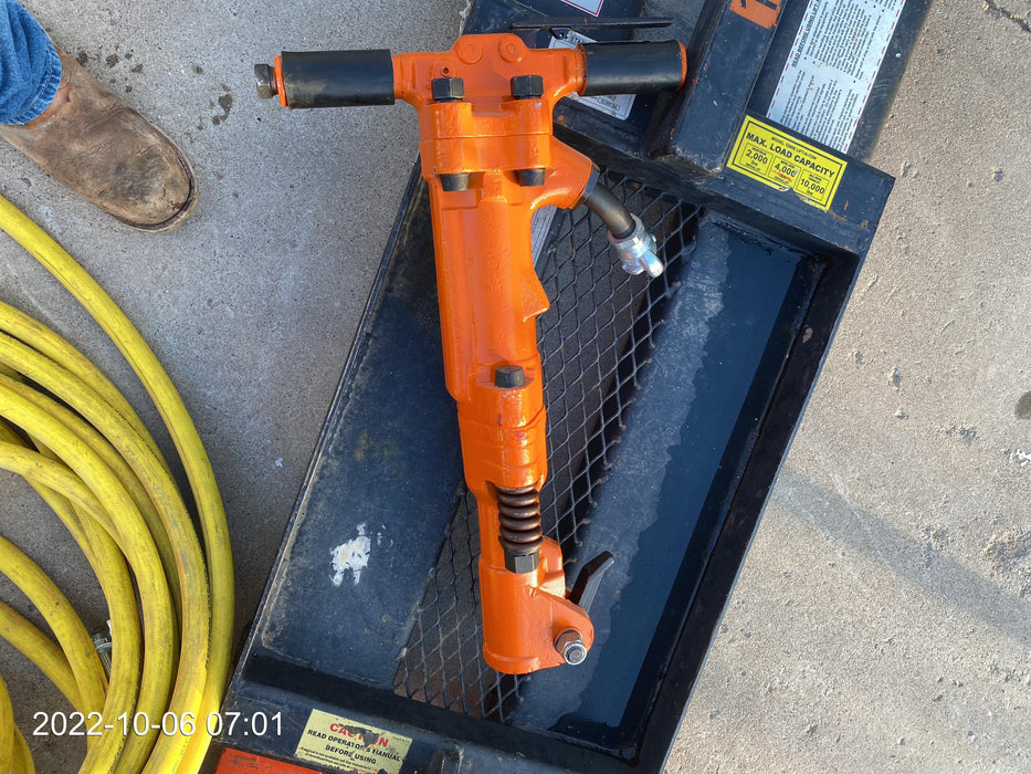 2021 MICHIGAN PNEUMATIC MP-TPB60-114