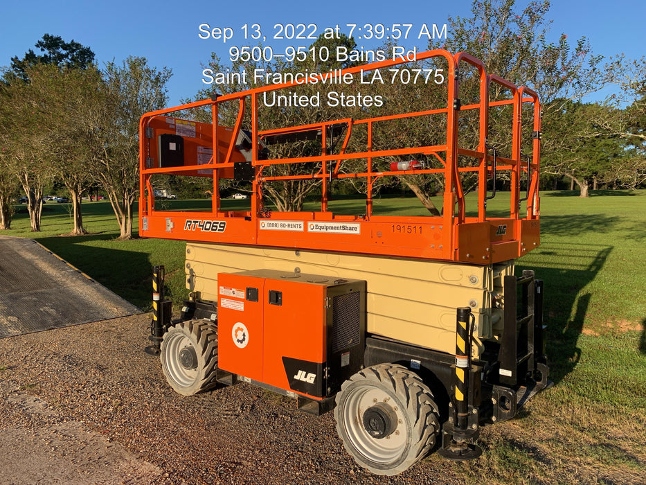 2021 JLG RT4069