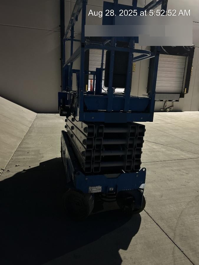 2018 GENIE GS-3232