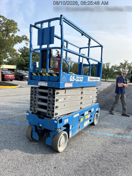 2022 GENIE GS-3232