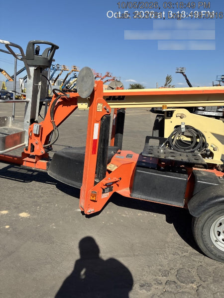 2022 JLG T350