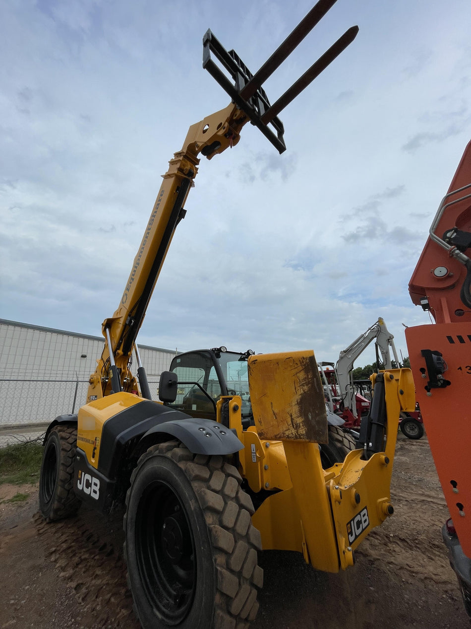 2024 JCB 512-56