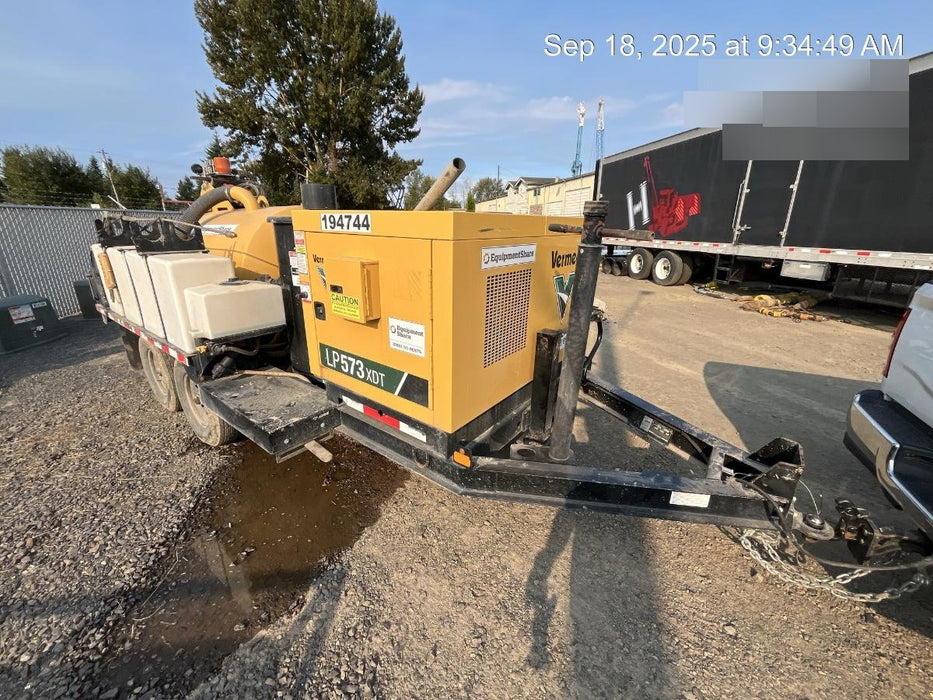 2021 VAC-TRON LP573XDT