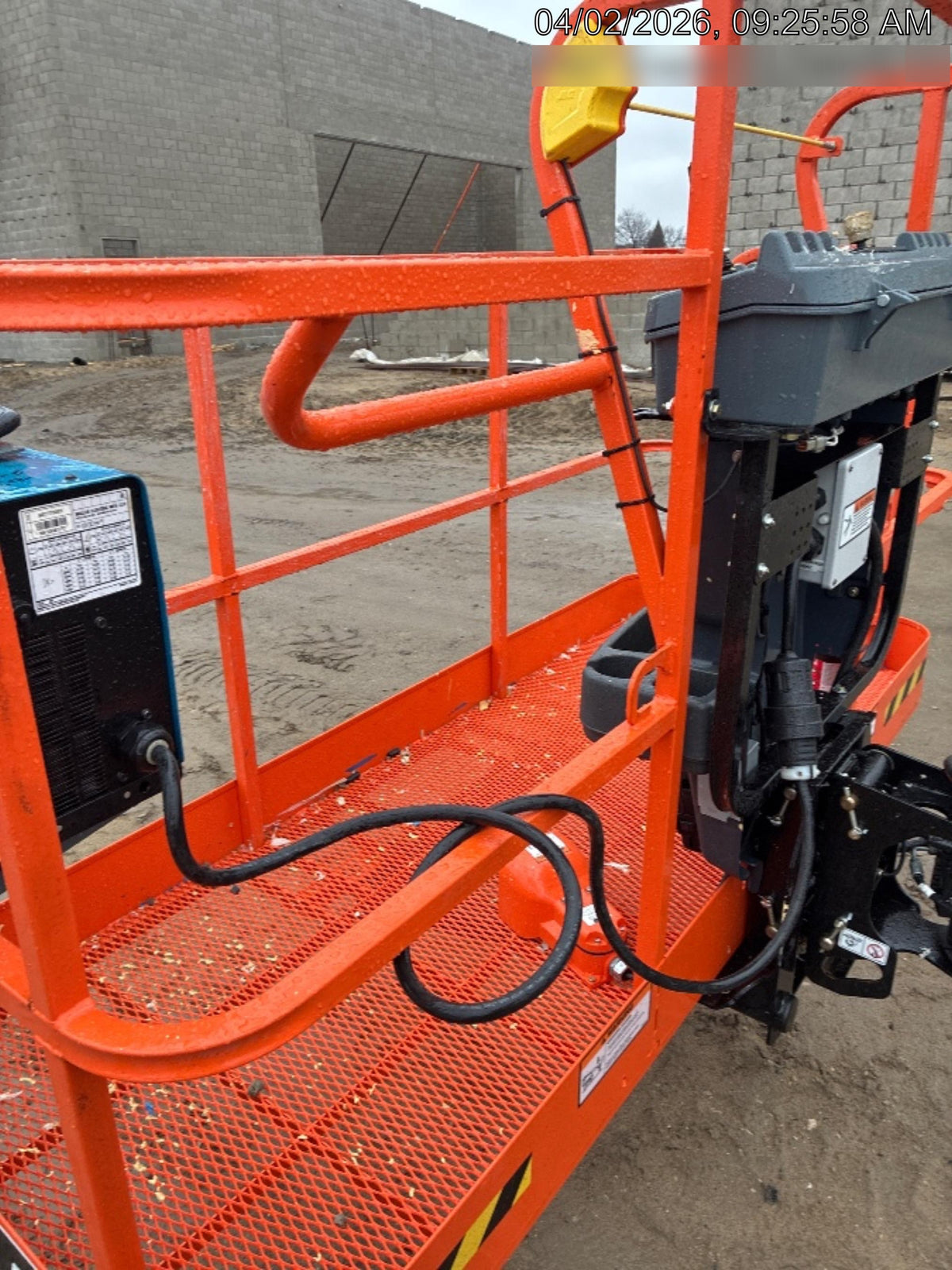 2025 MILLER ELECTRIC CST-282