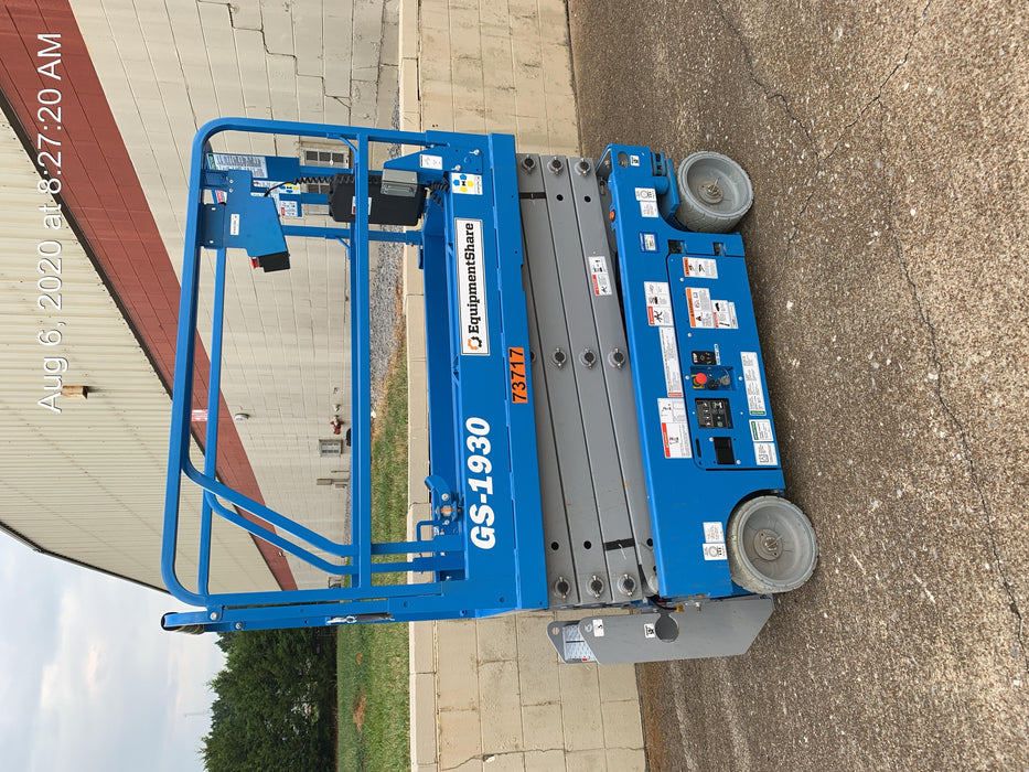 2020 Genie GS-1930 Fixed rails with chain entry gate - Pre A92.20