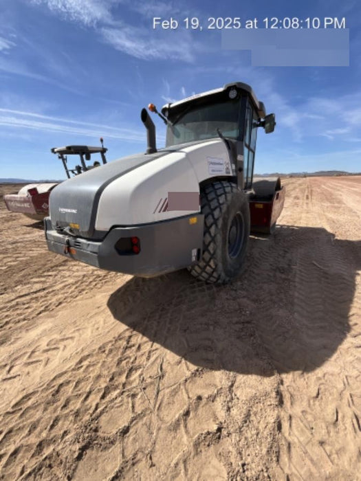 2022 DYNAPAC CA2500D