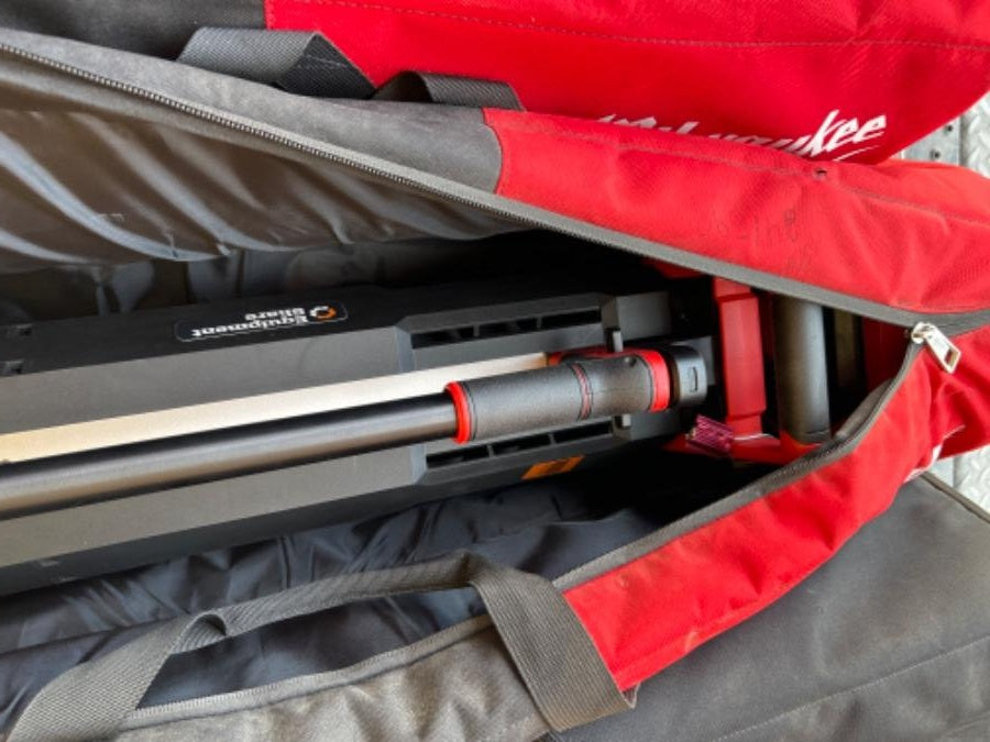 2022 MILWAUKEE 2136-20