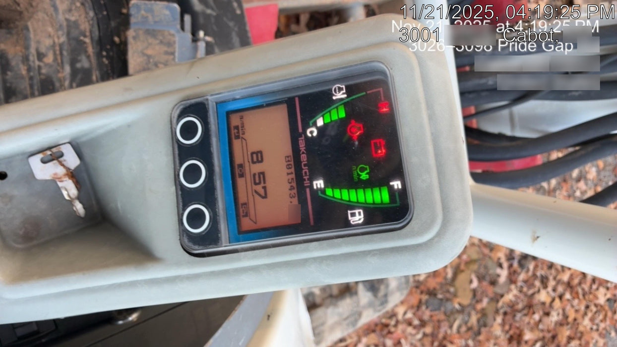 2021 TAKEUCHI TB250-2