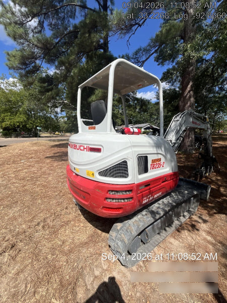 2025 TAKEUCHI TB235-2R