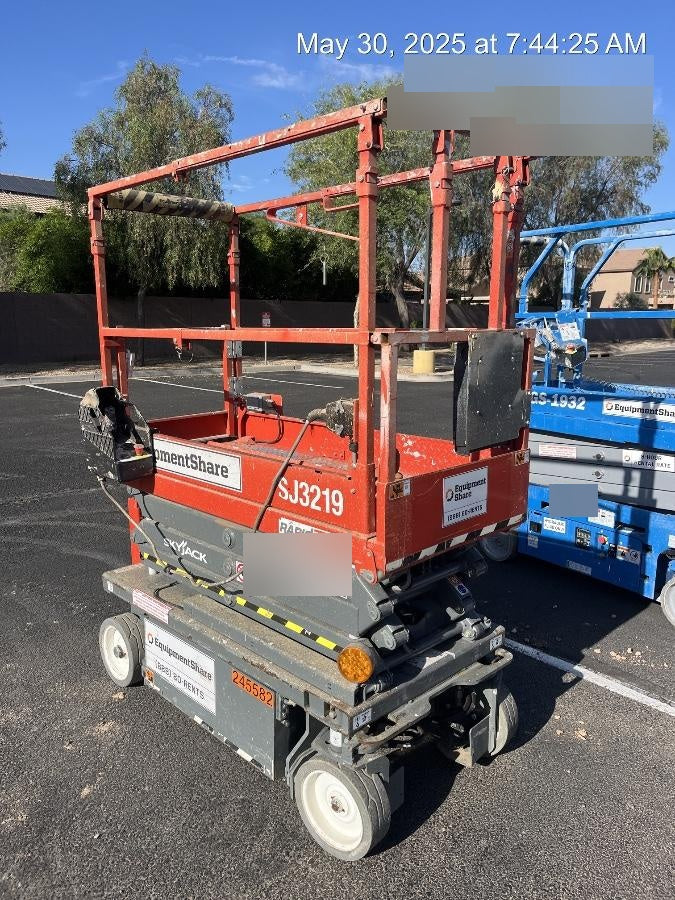 2022 SKYJACK SJ3219