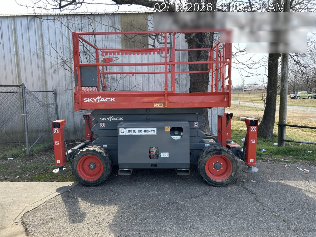 2017 SKYJACK SJ6832 RT