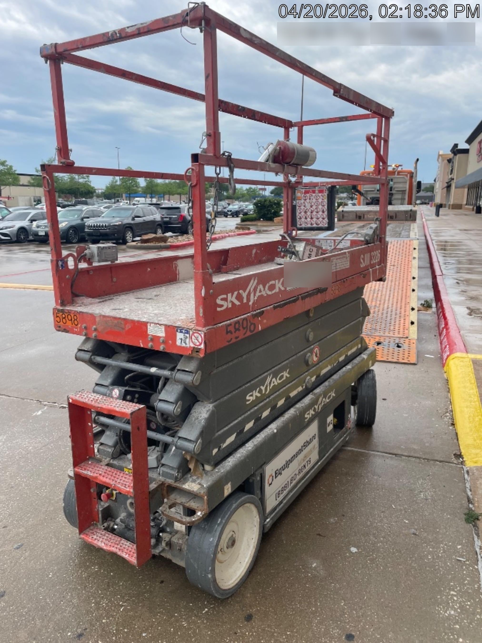 2017 Skyjack SJIII-3226 Skyjack SJ3226, Trojan Battery Set, Extended Warranty 5yr/5k hr