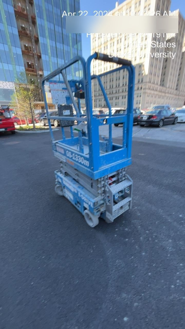 2021 GENIE GS-1330m