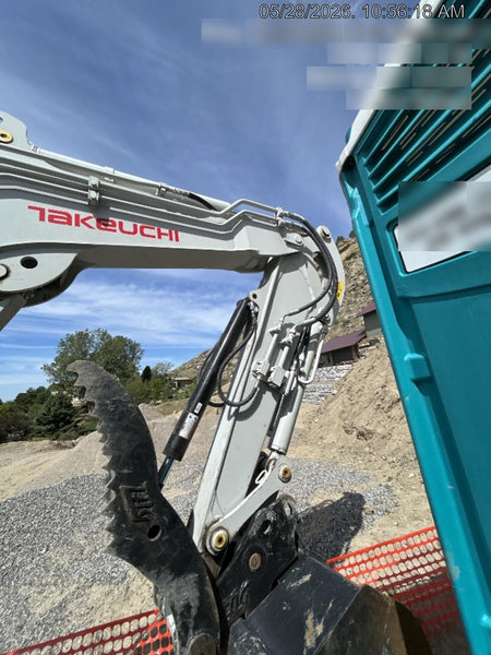 2022 TAKEUCHI TB370CR