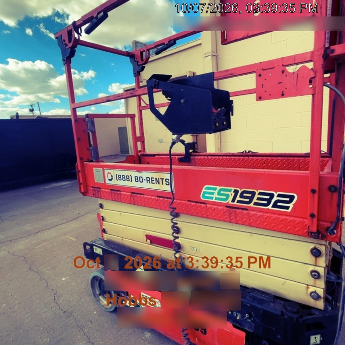 2021 JLG ES1932