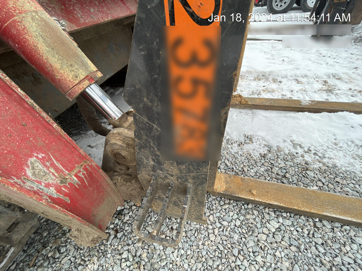 2022 PALADIN 48" Pallet Forks - Paladin