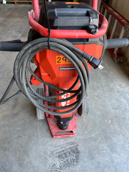 2023 HILTI TE 3000-AVR