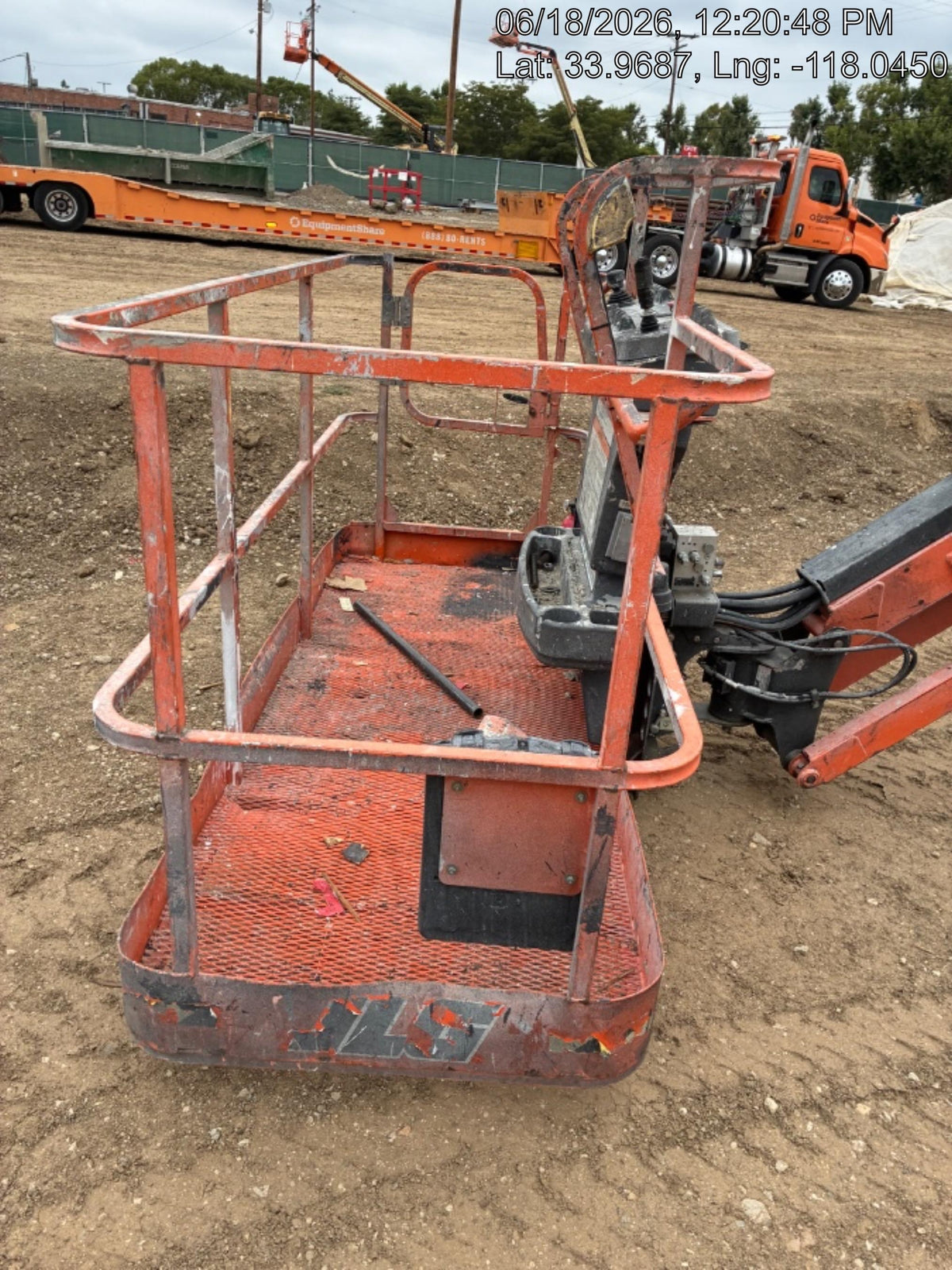 2021 JLG 660SJ