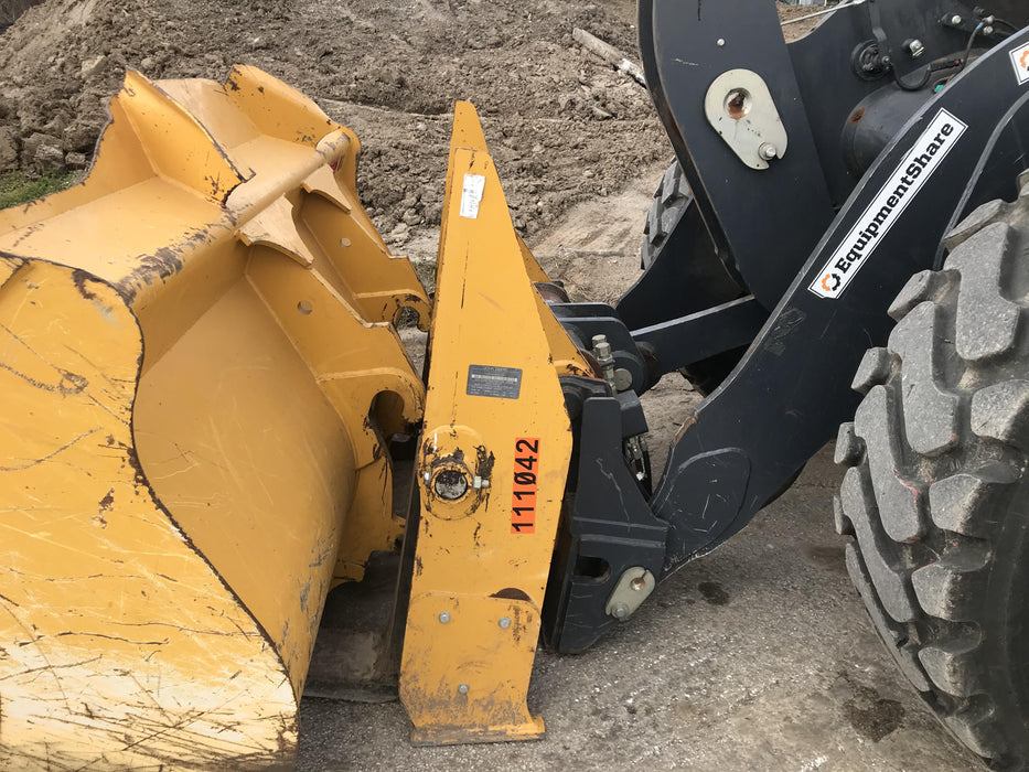 2020 JOHN DEERE 96" Loader Fork Carriage - John Deere