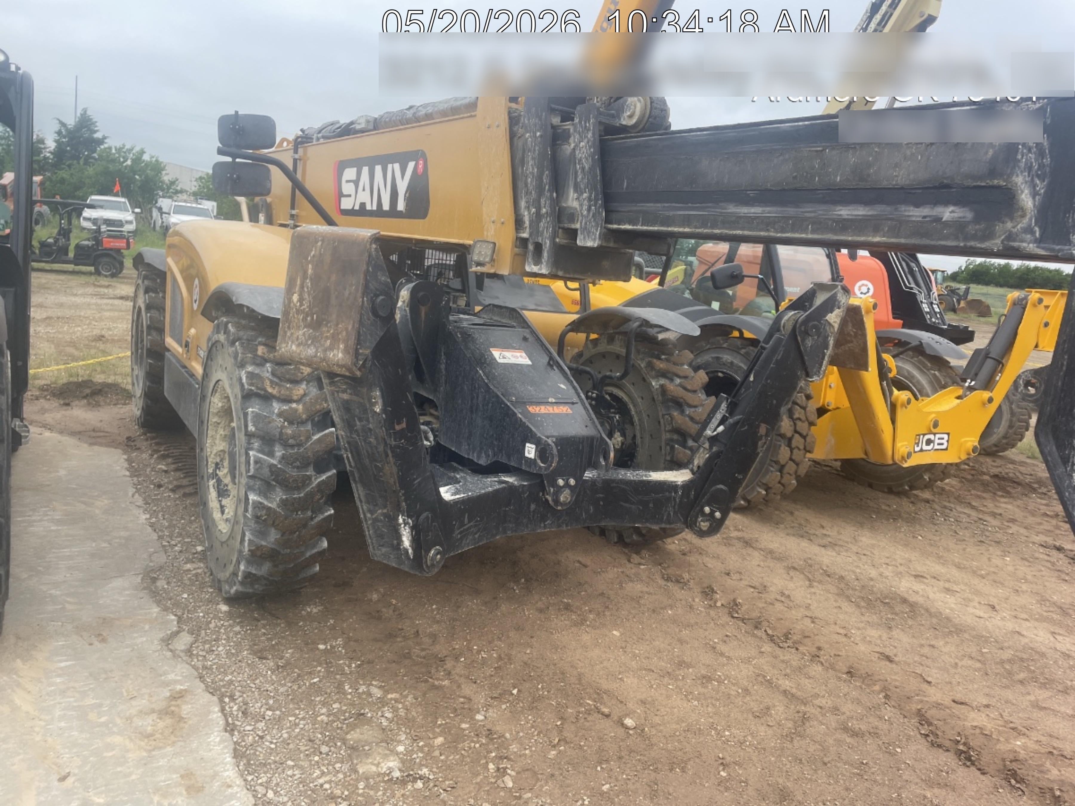 2023 SANY STH1056