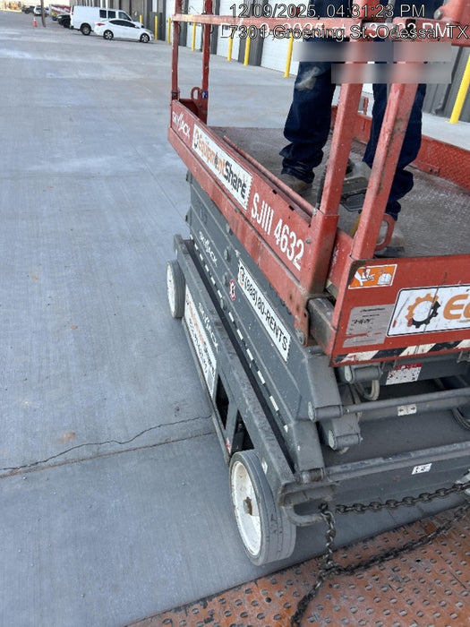 2018 Skyjack SJIII-4632 Skyjack SJIII4632 Scissor Lift w/Trojan Batteries