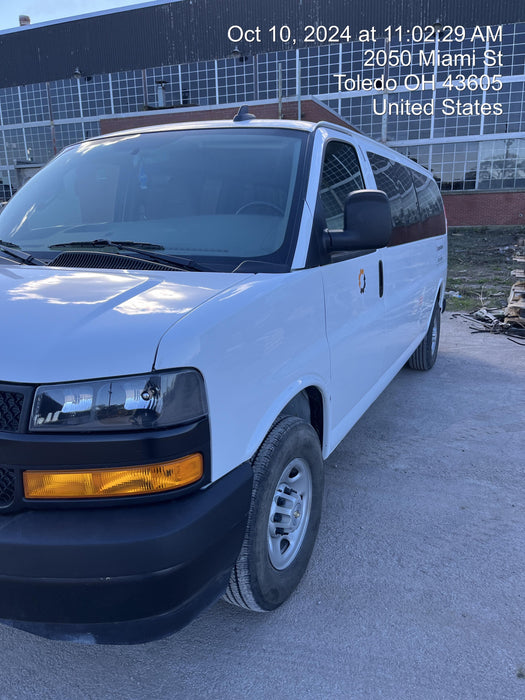2023 CHEVROLET Express Van - Rental
