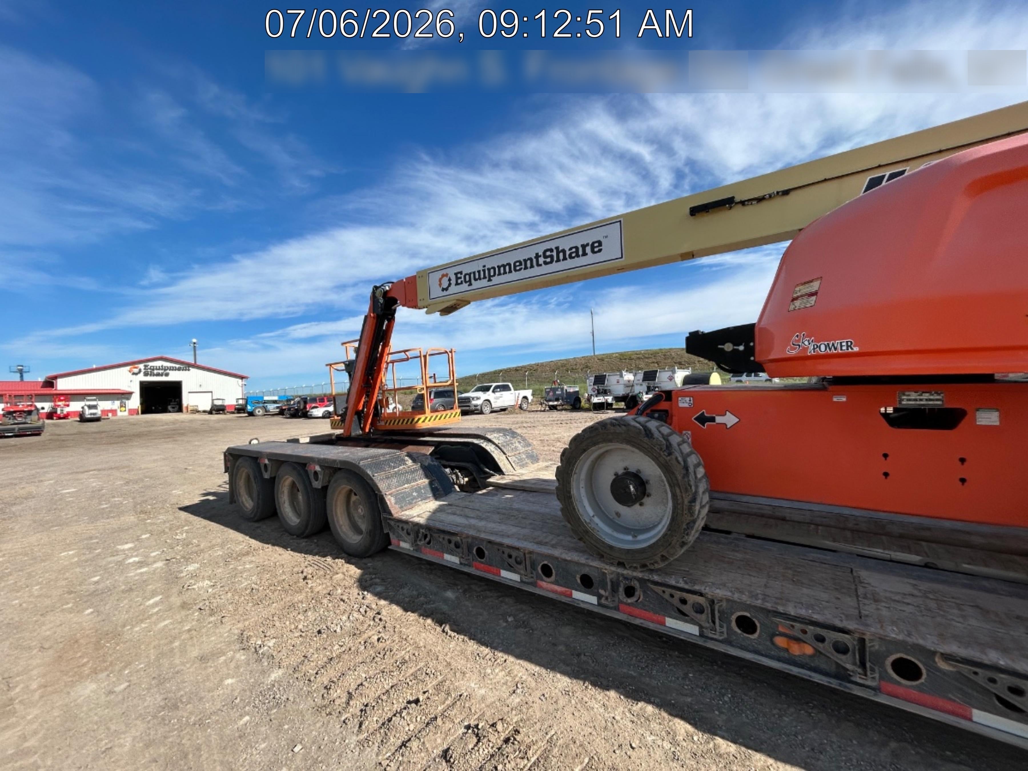 2020 JLG 660SJ