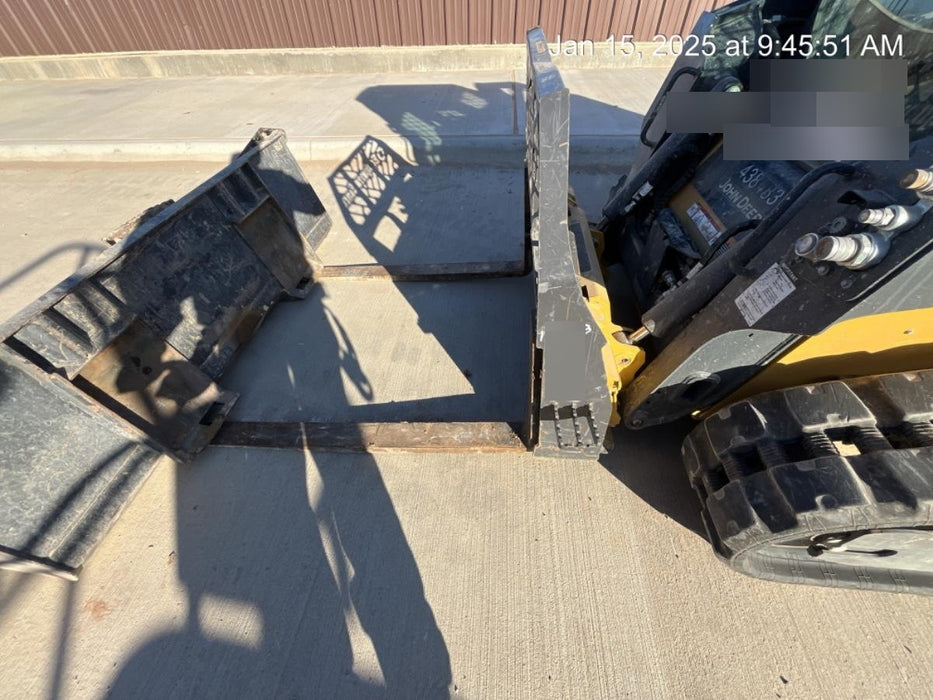 2021 PALADIN 48" Pallet Forks - Paladin